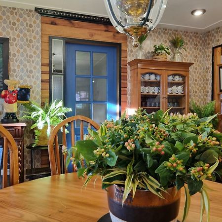 Guest Haven Chalet Baguio Bed And Breakfast Baguio City Esterno foto